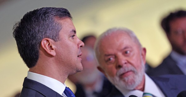 Lula relanza la relación con Paraguay y lo invita a Peña a la cumbre del G20