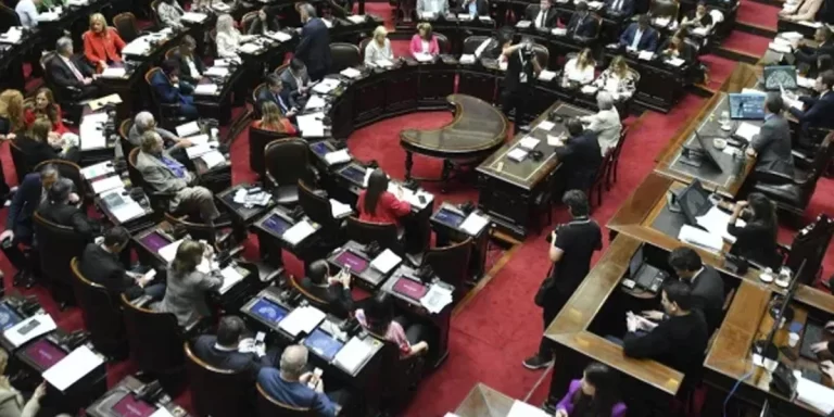 Diputados: La Libertad Avanza y sus aliados intentarán aprobar Ficha Limpia, pero no tienen garantizado el quórum