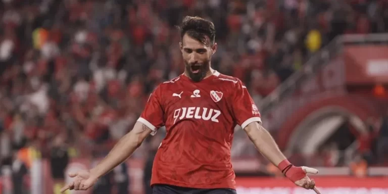 Independiente le ganó a Gimnasia y sigue en puestos de Copa Sudamericana