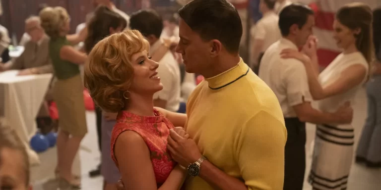 Scarlett Johansson y Channing Tatum protagonizan “La otra cara de la luna”