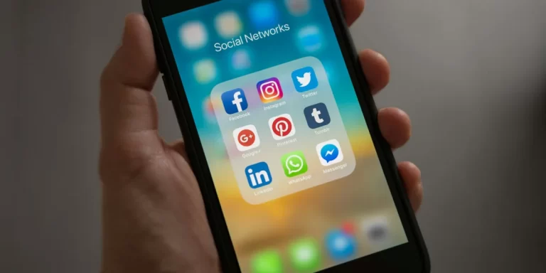 Australia prohibió el acceso de menores de 16 años a las redes sociales