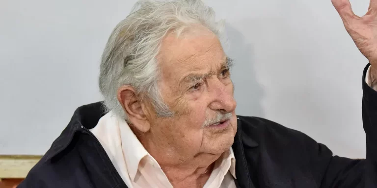 “Pepe” Mujica criticó a CFK por volver al centro de la oposición: “Ahí está la vieja al frente del peronismo, jodiendo”