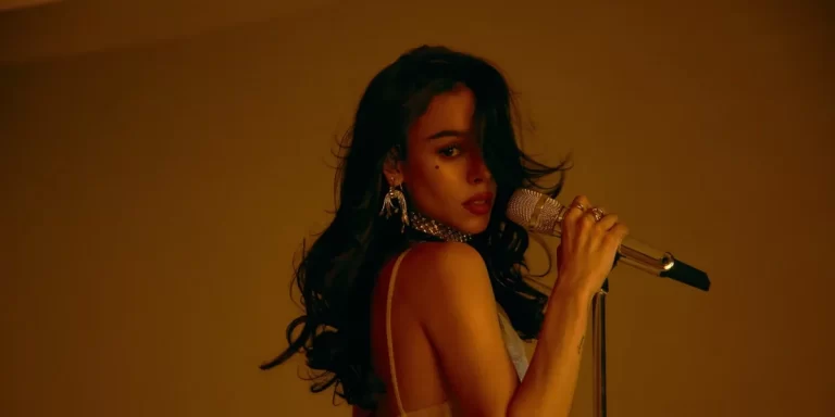 “Danna: tenemos que hablar”: se estrenó un documental sobre la artista mexicana