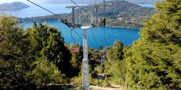 Turista español falleció descendiendo de la aerosilla en Bariloche