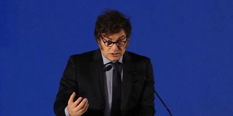 Javier Milei : “No vamos a utilizar la política monetaria y fiscal para influenciar sobre el resultado electoral”
