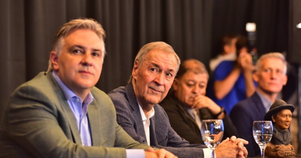 Schiaretti, Llaryora y la cooperativa del centro