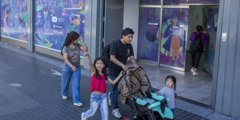 Un hogar de 4 integrantes necesitó $1.001.466 en noviembre para no ser pobre
