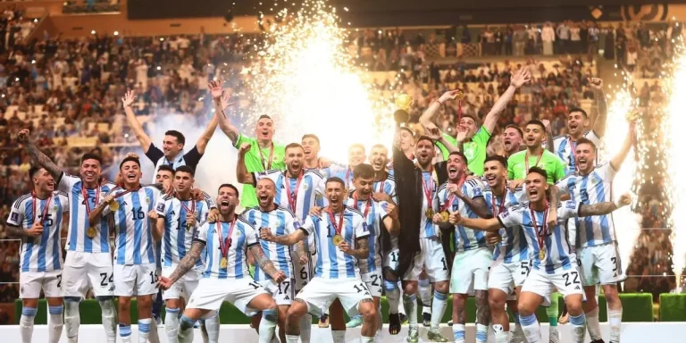 Un campeón del mundo con la Selección Argentina anunció la salida del club en el que ganó todo