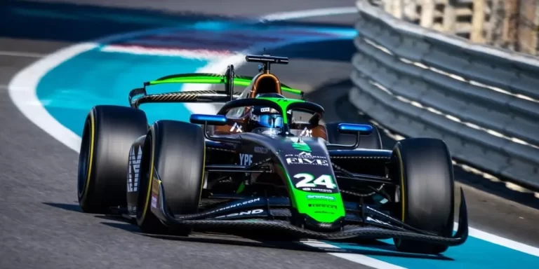 Nicolás Varrone cumplió una gran tarea en las pruebas de post temporada de la Fórmula 2