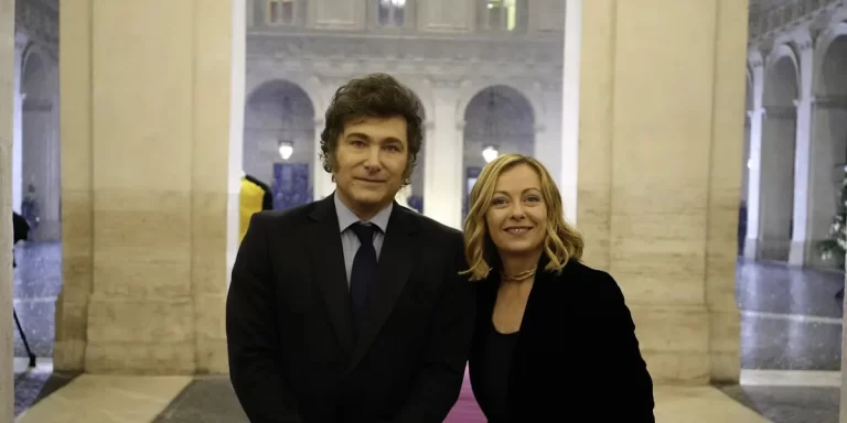 Italia le otorga la ciudadanía a Javier Milei por descendencia