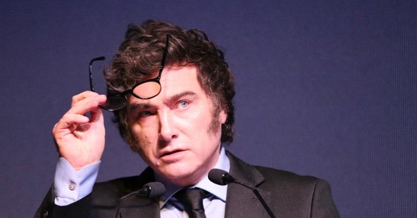 Milei defendió a Ritondo por la denuncia de los departamentos en Miami