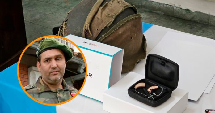 2352344