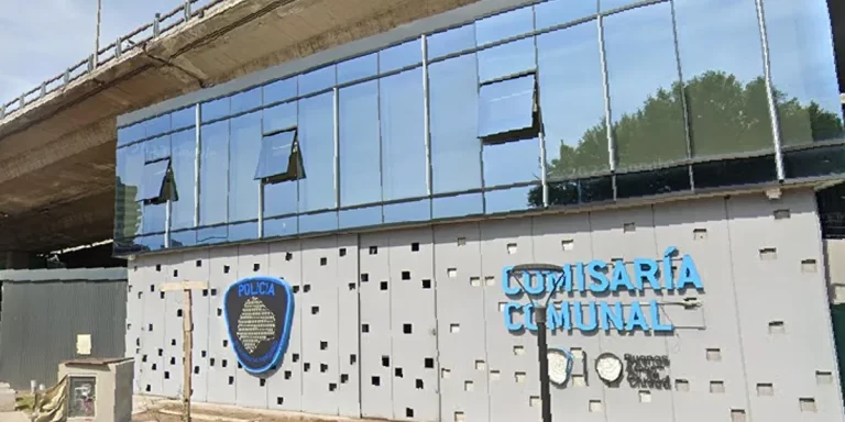 Se fugaron 17 presos de una comisaría porteña