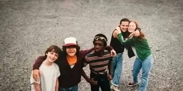 “Stranger Things 5” terminó la producción de su temporada final: los emotivos mensajes y el crecimiento de sus protagonistas