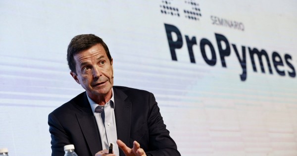 “Borrachera energética”: Los petroleros derrumban la expectativa de dólares de Vaca Muerta que vende Caputo