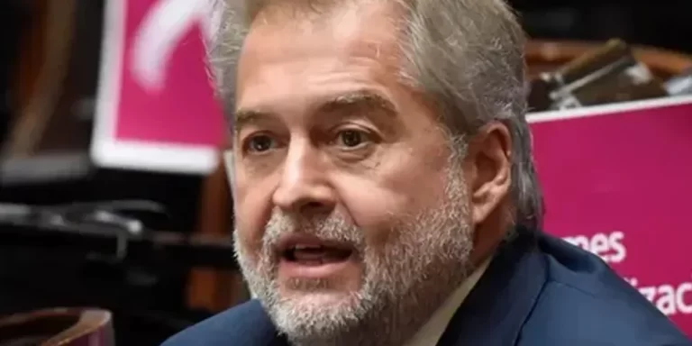 Un diputado abandona el bloque de Unión por la Patria