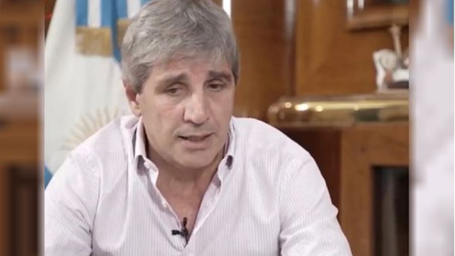 Caputo elogió a Milei: “Es una de las dos o tres voces más importantes del mundo”