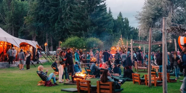 Vuelve Camping Bariloche: un festival de música a orillas del Lago Nahuel Huapi