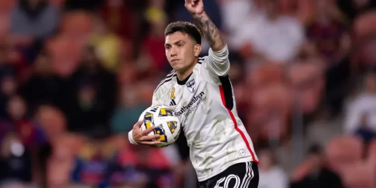 Boca acordó el contrato con Alan Velasco pero le resta cerrar con Dallas