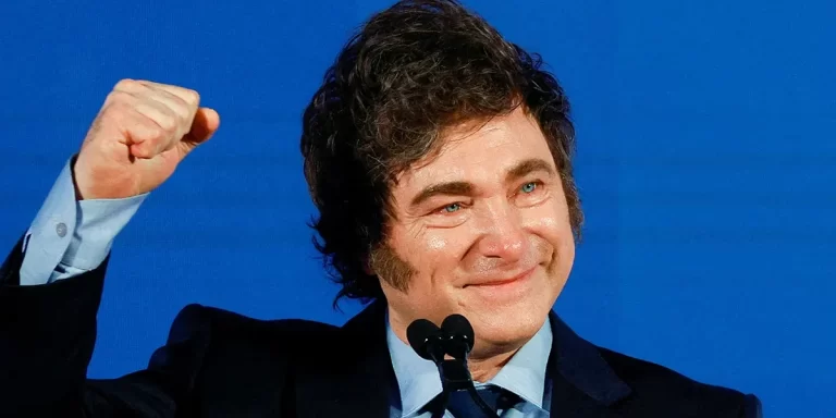 Javier Milei decretó que 2025 será el “Año de la Reconstrucción de la Nación Argentina”
