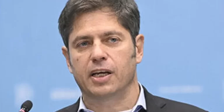 Axel Kicillof prorrogó por segunda vez el Presupuesto 2023