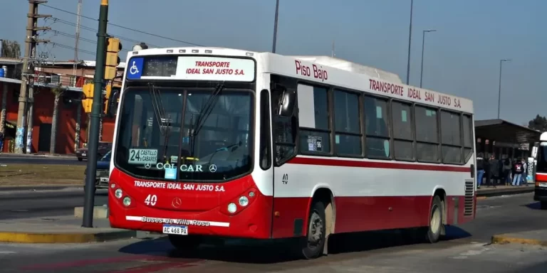 Paro de colectivos en el AMBA: qué líneas están afectadas