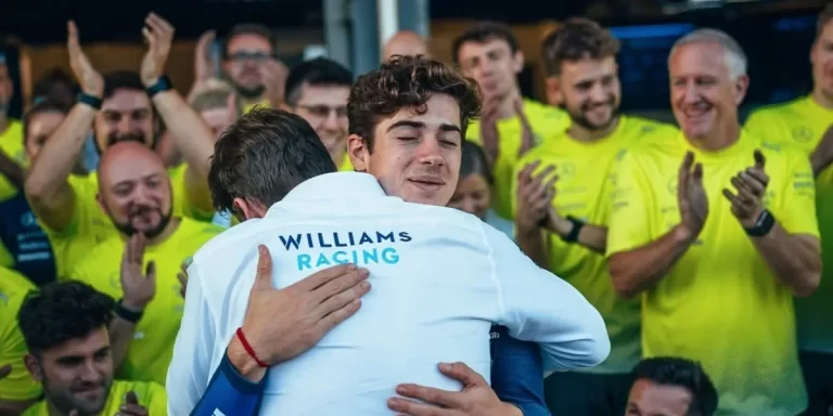 Tras anunciarse su traspaso a Alpine, Williams despidió a Franco Colapinto
