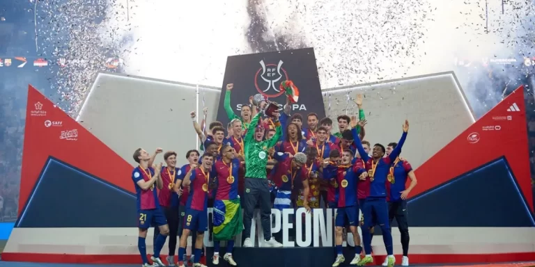 Barcelona goleó al Real Madrid y se quedó con la Supercopa de España