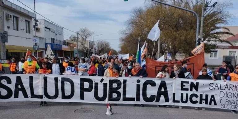 Harán un “Abrazo a la salud pública” para exigir la entrega de medicación a pacientes oncológicos