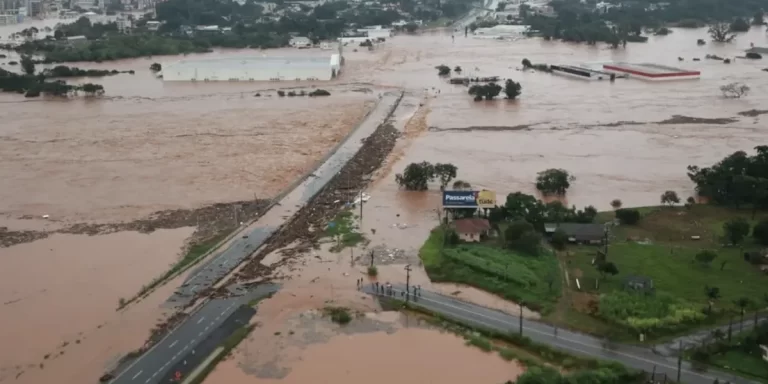 Florianópolis: declararon estado de emergencia por las lluvias torrenciales
