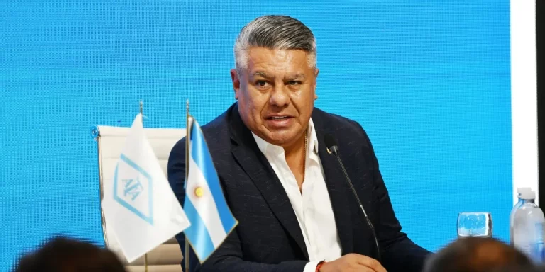Insólita reforma: AFA anunció el cierre anticipado del mercado de pases