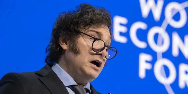 Milei llegó a Davos para participar del Foro Económico Mundial