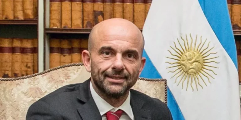 El Gobierno firmó un acuerdo bilateral por conectividad aérea con Turquía