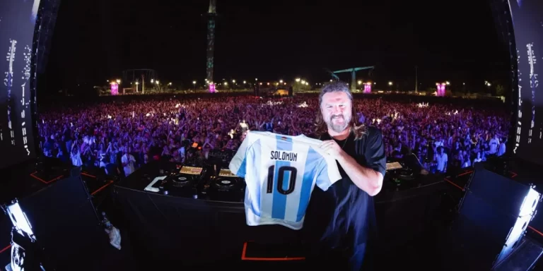 Solomun deslumbró a Buenos Aires con un show gratuito en el Parque de la Ciudad