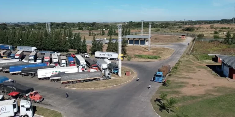 El Gobierno da el primer paso para privatizar las áreas de servicios de los pasos fronterizos: podrán instalar free shop y hoteles