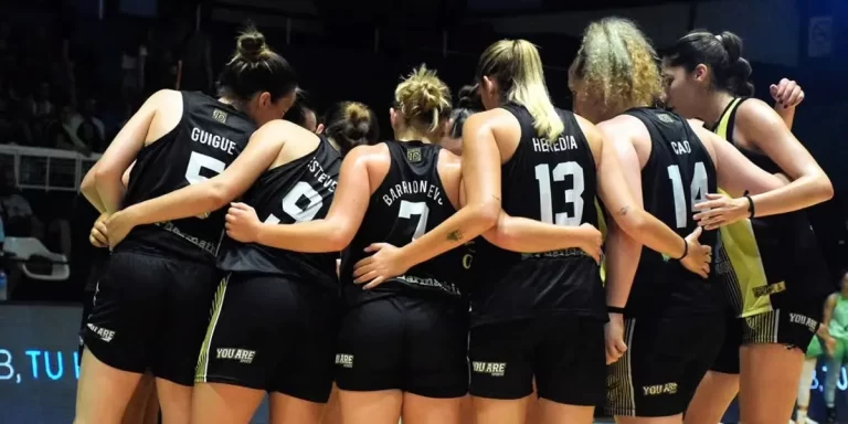 Liga Femenina de básquetbol: jugadoras del club El Talar denunciaron que fueron filmadas mientras se bañaban