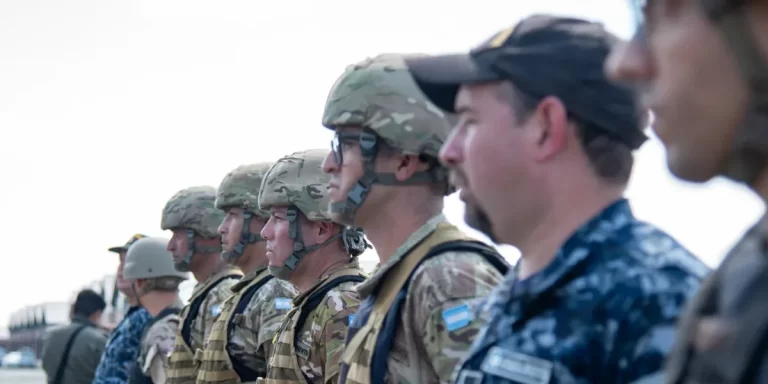 El Gobierno evalúa incorporar a las Fuerzas Armadas en la seguridad de la Triple Frontera