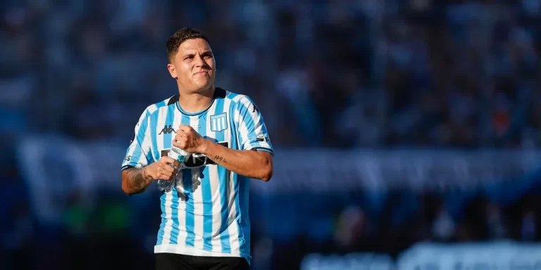 Racing despidió a Juanfer Quintero y se conoció el acuerdo para que no vuelva a River