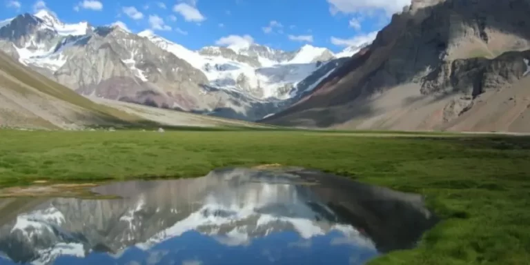 Un andinista polaco falleció subiendo a la cumbre del cerro Aconcaua
