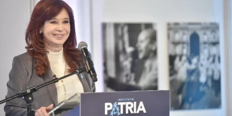 Cristina Fernández de Kirchner tras la Marcha del Orgullo Antifascista: “Derecho a la felicidad y la prosperidad son los límites”
