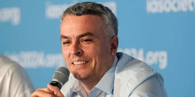 El diputado Paulón criticó a Milei por sus dichos sobre el colectivo LGBTIQ+: “Soy maricón y me la banco”