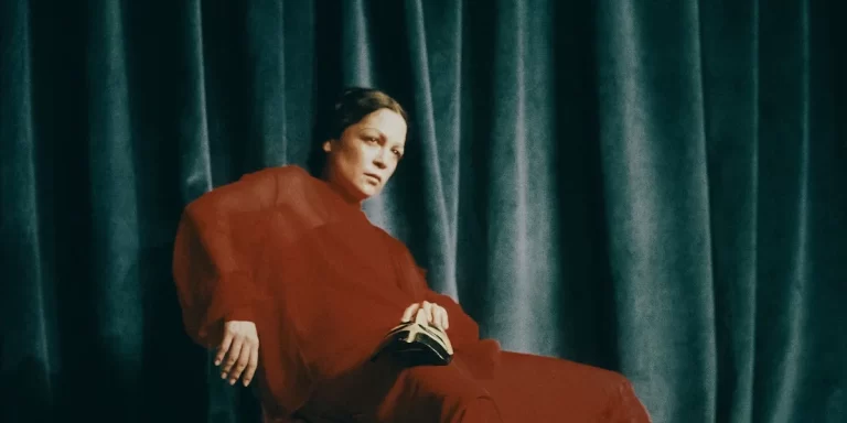 Natalia Lafourcade lanzó su nuevo sencillo “Amor Clandestino”