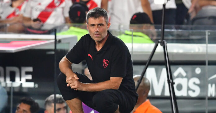 RIVER INDEPENDIENTE vaccari
foto MARCELO CARROLL