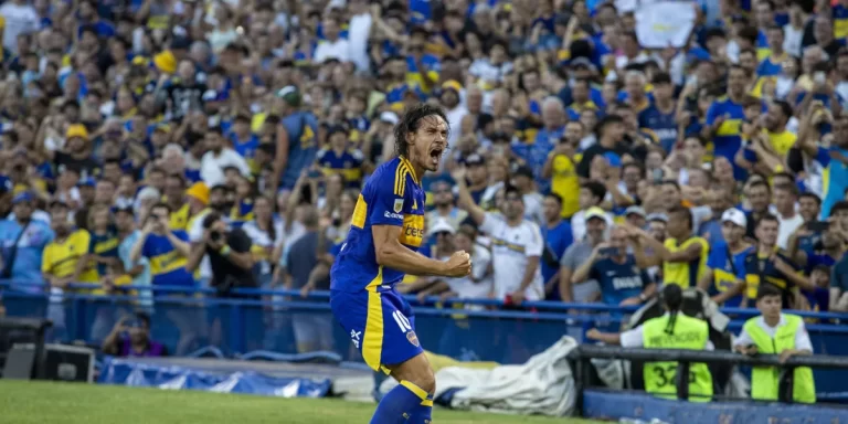 Cavani no llega al duelo de la Copa Libertadores