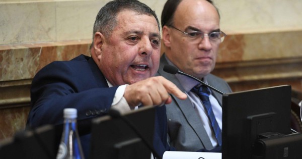 De Angeli anunció que va por un tercer mandato de senador, pero en Entre Ríos le dicen basta