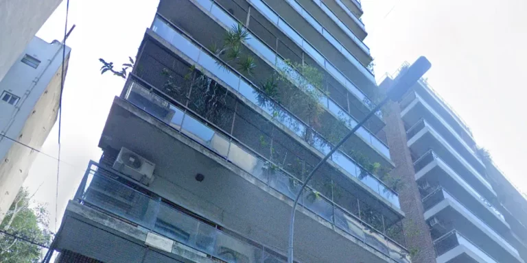Incendio en un edificio de Recoleta: murió una mujer