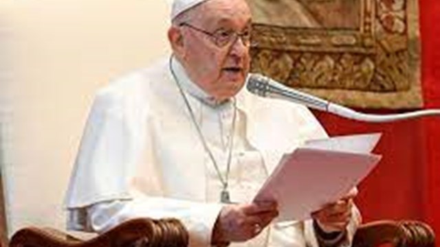 Cómo continúa la salud del Papa Francisco tras su internación por bronquitis