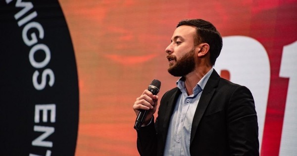 Otro golpe a Santiago: el Criptogate le arruina a Laje la candidatura en Córdoba