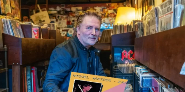 Miguel Mateos celebra el 40 aniversario de su disco “Rockas Vivas”