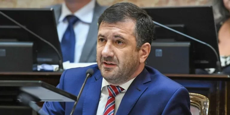 La Cámara rechaza el amparo de Kueider para recuperar su banca en el Senado